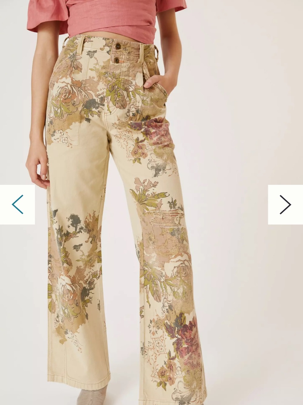 DO NOT BUY. ISO THESE PANTS PILCRO IN waist SIZE 25, 26 or 27 (0, 2 or 4)